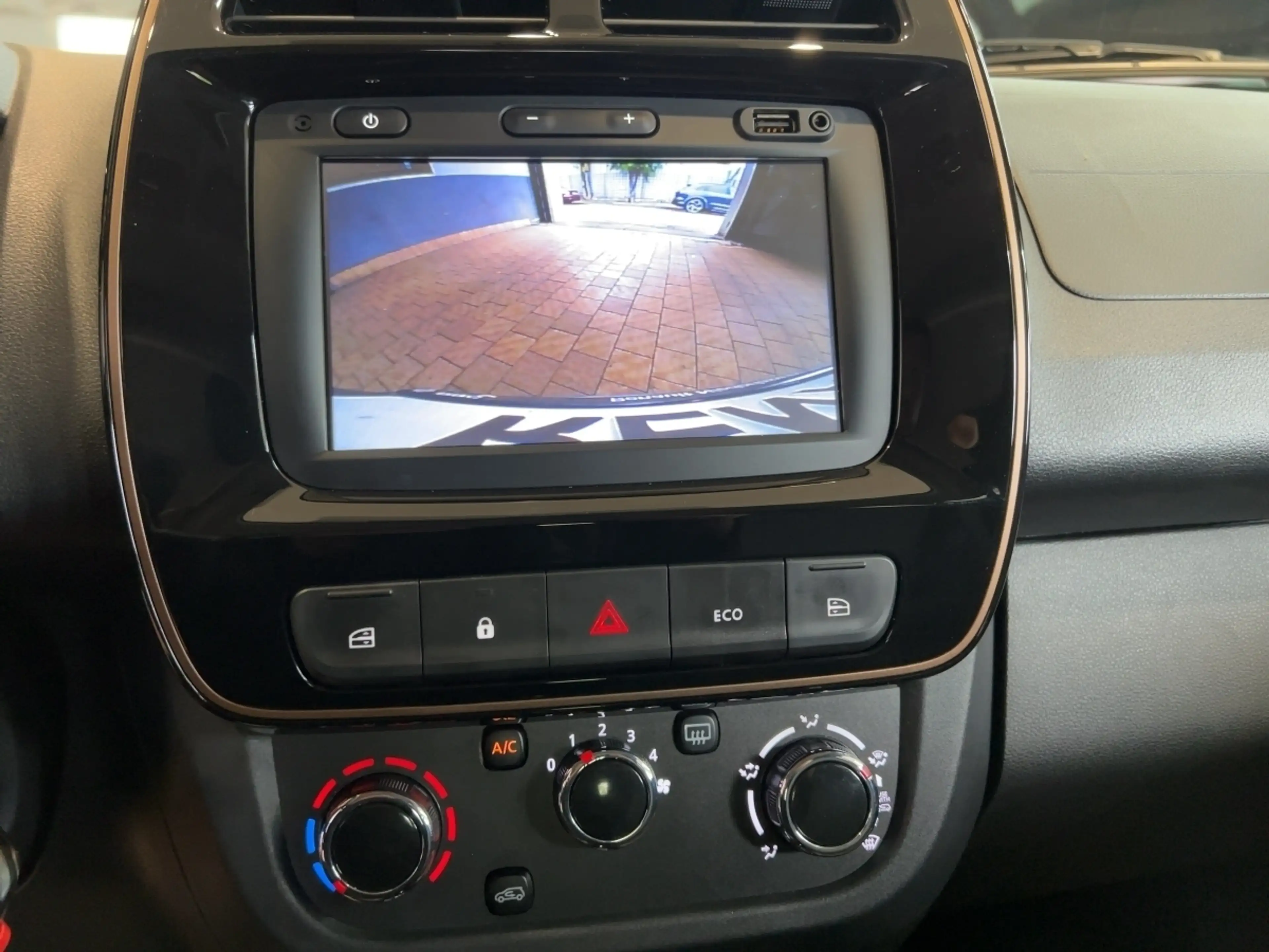 Dacia Spring Extreme ELECTRIC 65 — photo 12