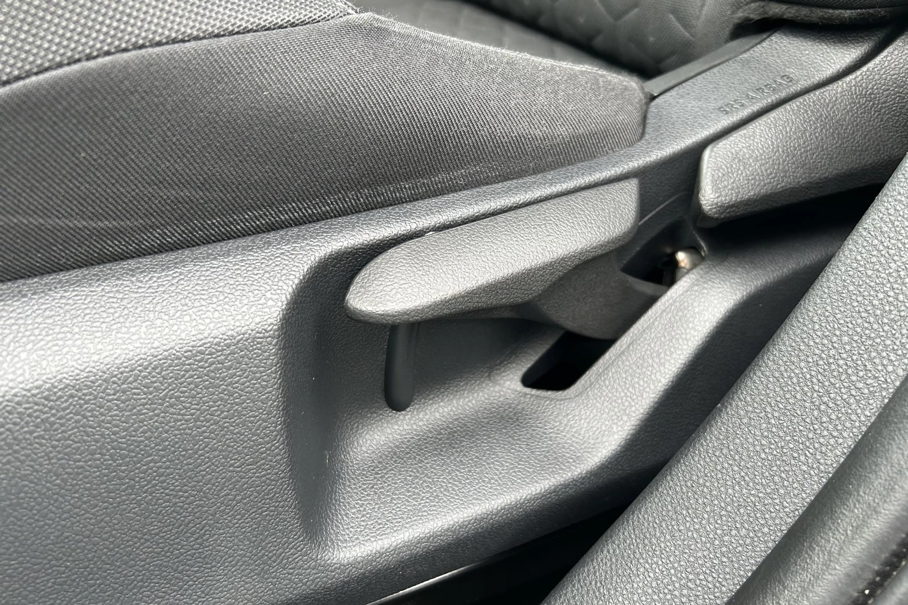 Toyota Corolla 1.8 Hybrid Dynamic, 1e eigenaar, Trekhaak, All sea — photo 10