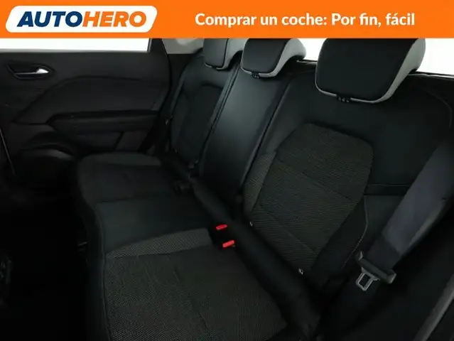 Renault Captur view 15