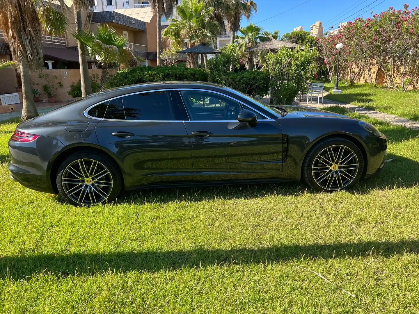 Porsche Panamera 4S Diesel Aut. - 2