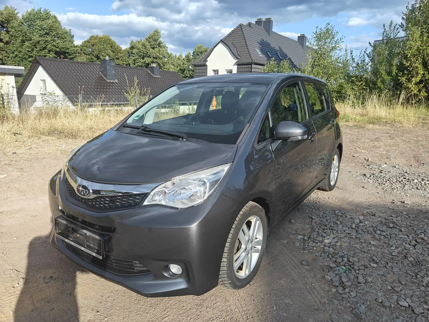 Subaru Trezia 1.4D Comfort Edition - 2
