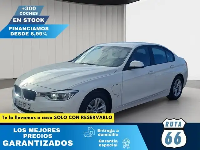 BMW 330 330e iPerformance