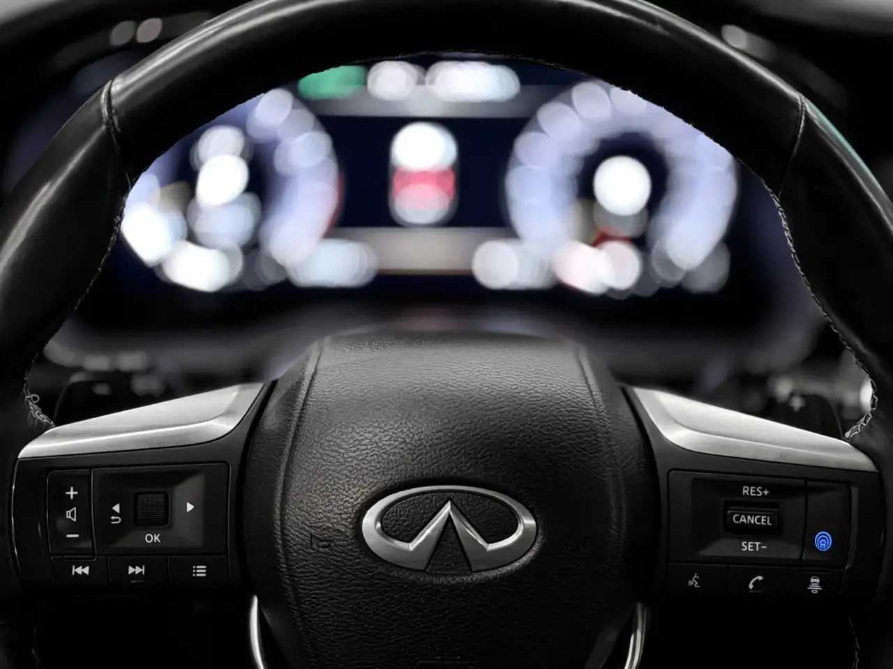 Infiniti QX60 снимка Infiniti QX60