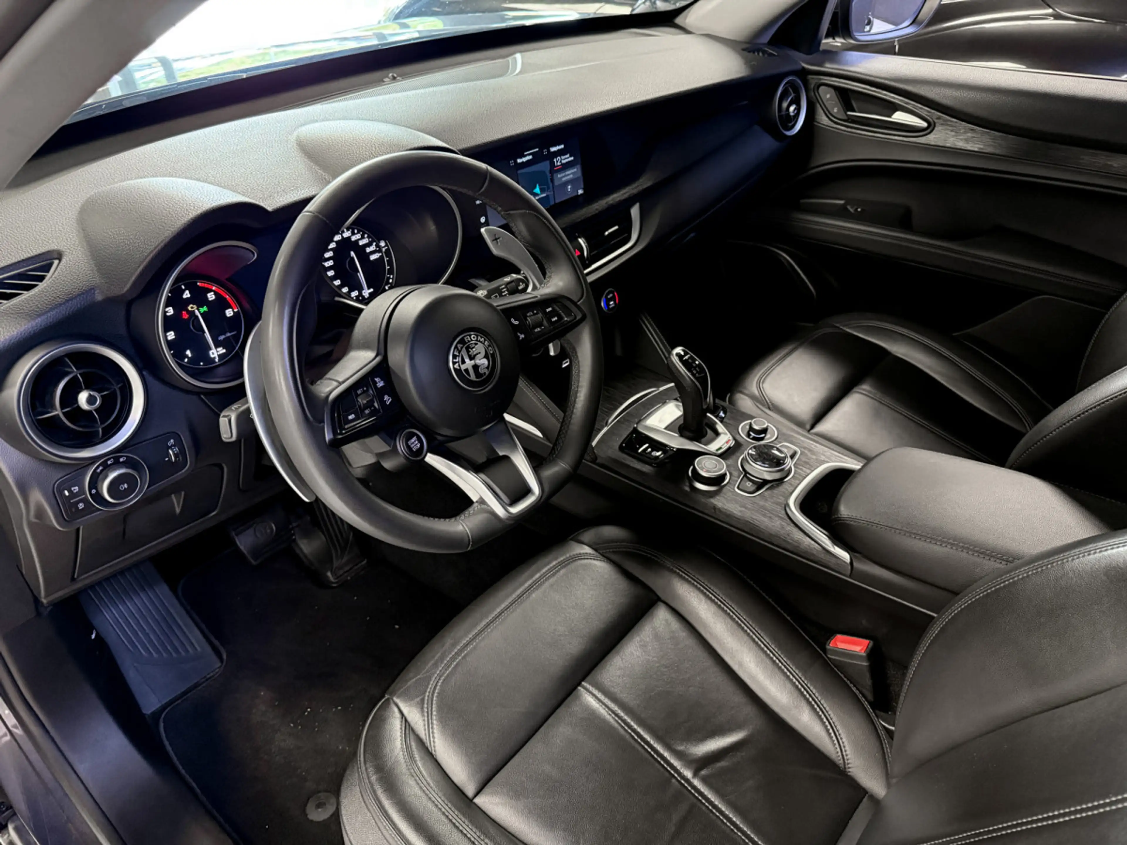 Alfa Romeo Stelvio 2.2 Diesel 160 ch — photo 10
