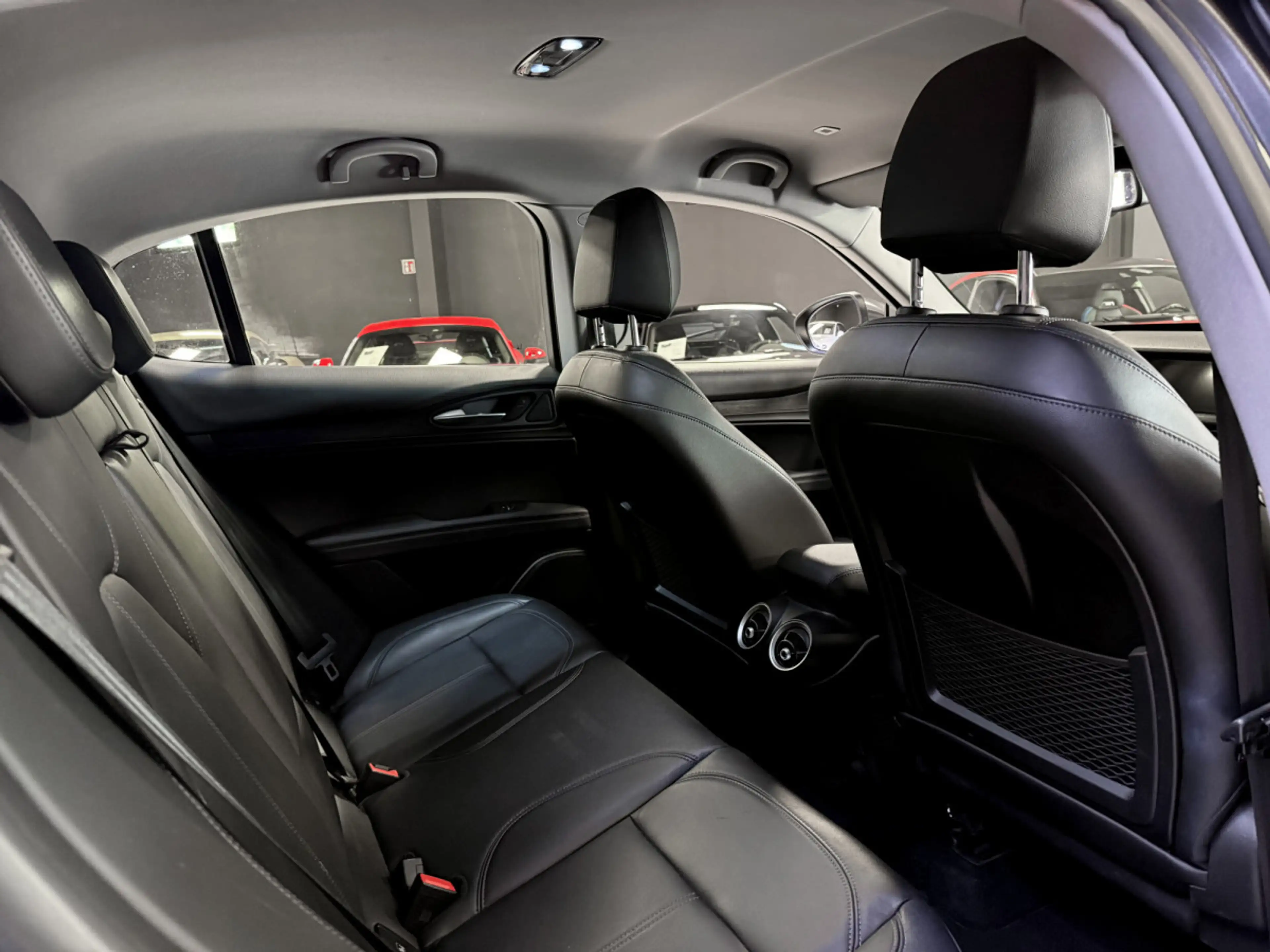 Alfa Romeo Stelvio 2.2 Diesel 160 ch — photo 14