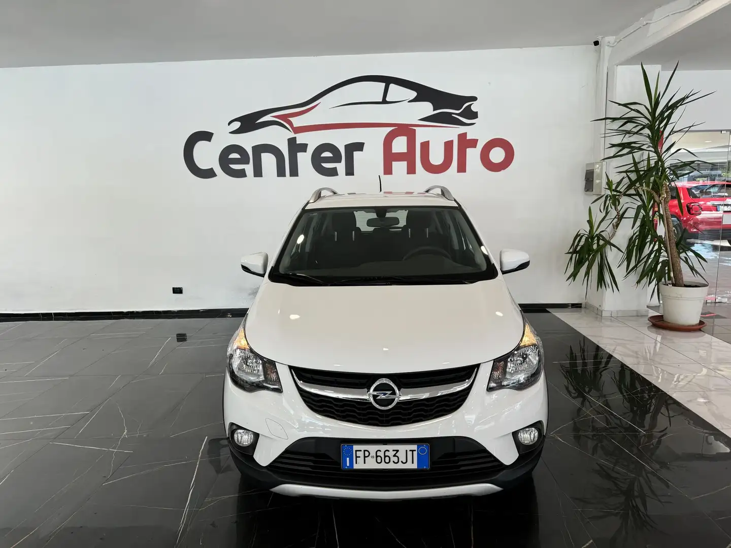 Opel Karl 1.0 75 CV Rocks Noir - 2