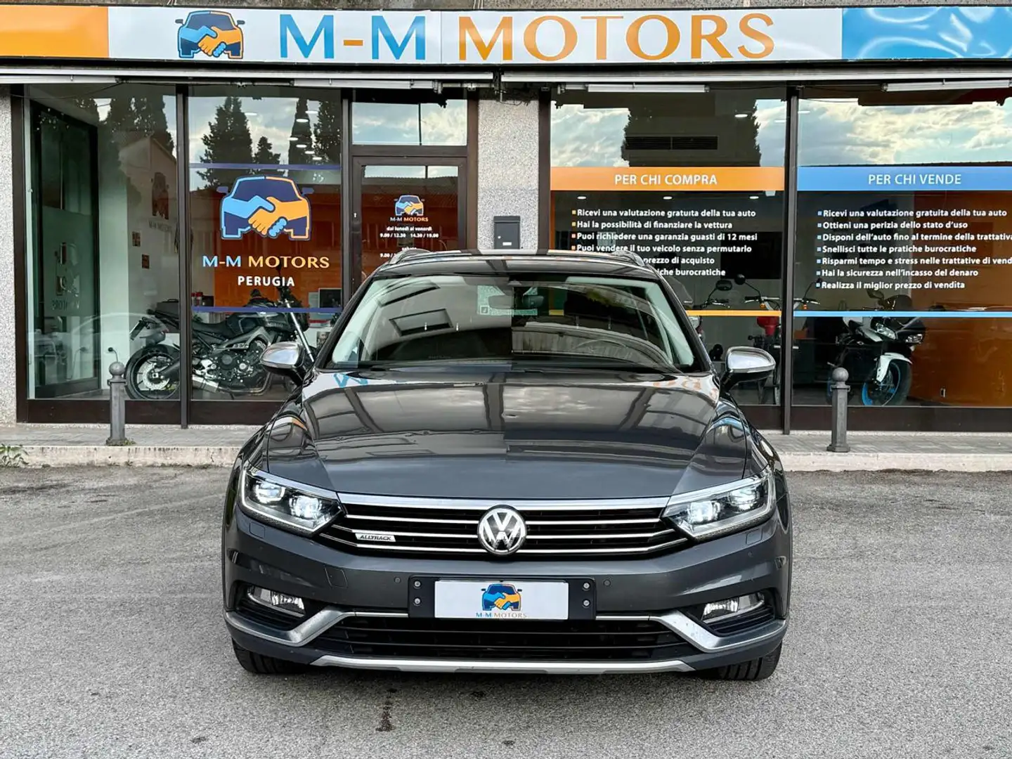 Volkswagen Passat Business Alltrack 2.0 TDI 190 CV 4MOTION DSG Exec. Grigio - 2