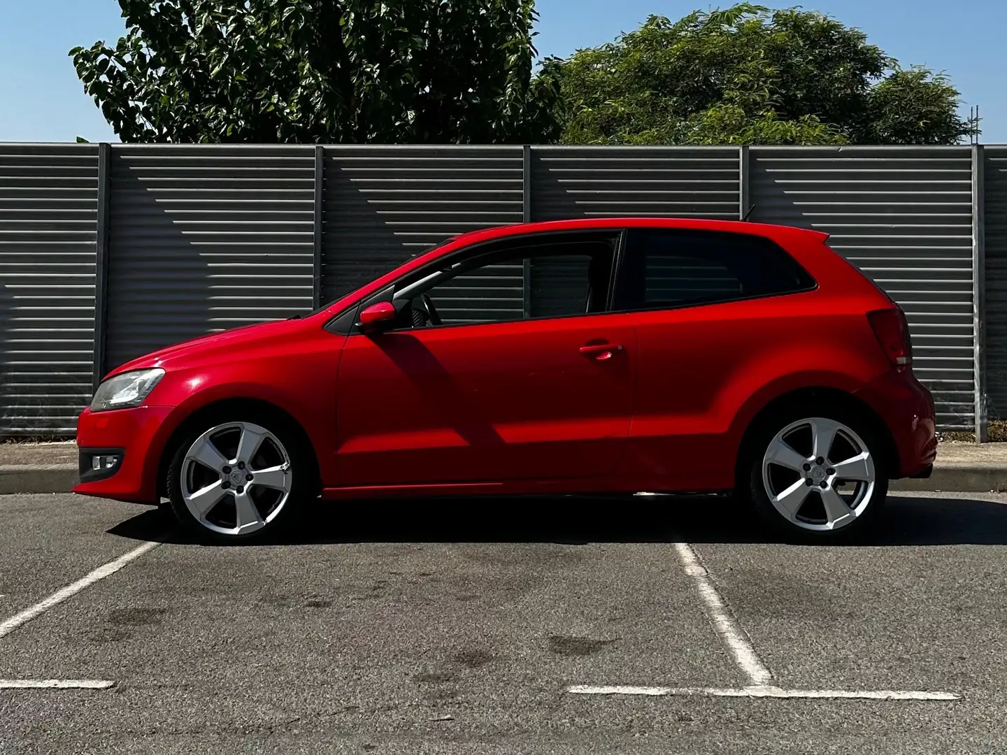Volkswagen Polo Polo 1.2 TSI Sport DSG Sport Rojo - 2