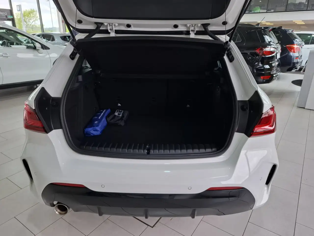 BMW 118 i M SPORT PAKET, NAVI, LED, COCKPIT DIGITAL, CARPL, миниатюра 17