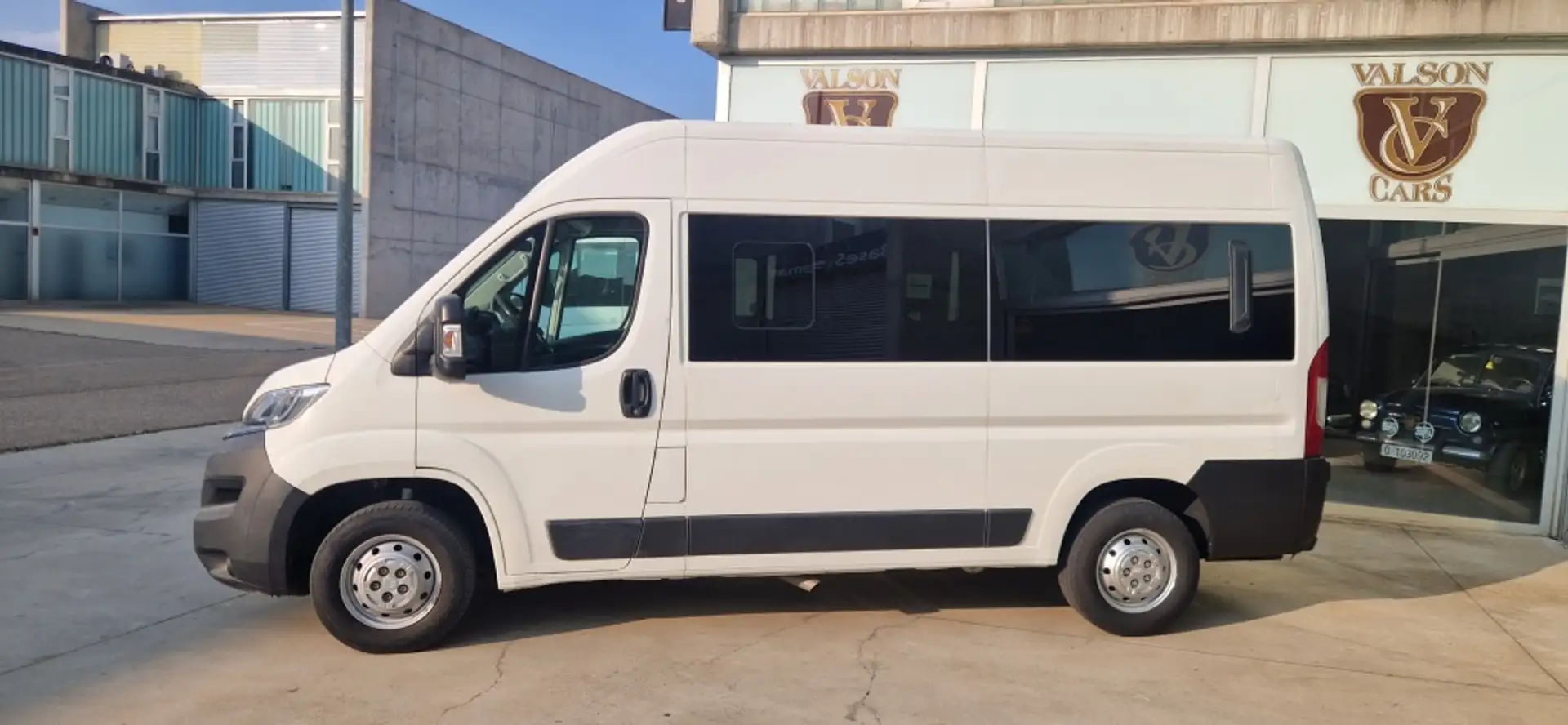 Citroen Jumper Combi 2.0BlueHDI 33L2H2 130 Weiß - 2