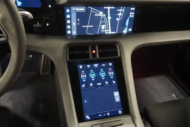 Porsche Taycan Turbo S Aut. NP: 241.000,- Burmester/Leder/LED Ansicht 18