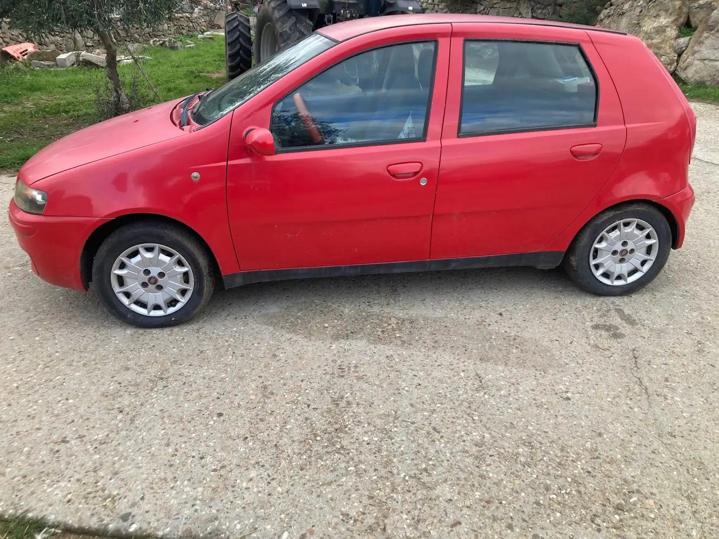 Fiat Punto 5p 1.2 Verve Rosso - 2