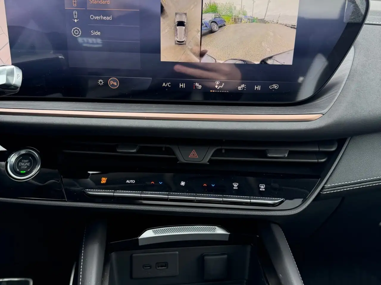 Buick Envision photo Buick Envision
