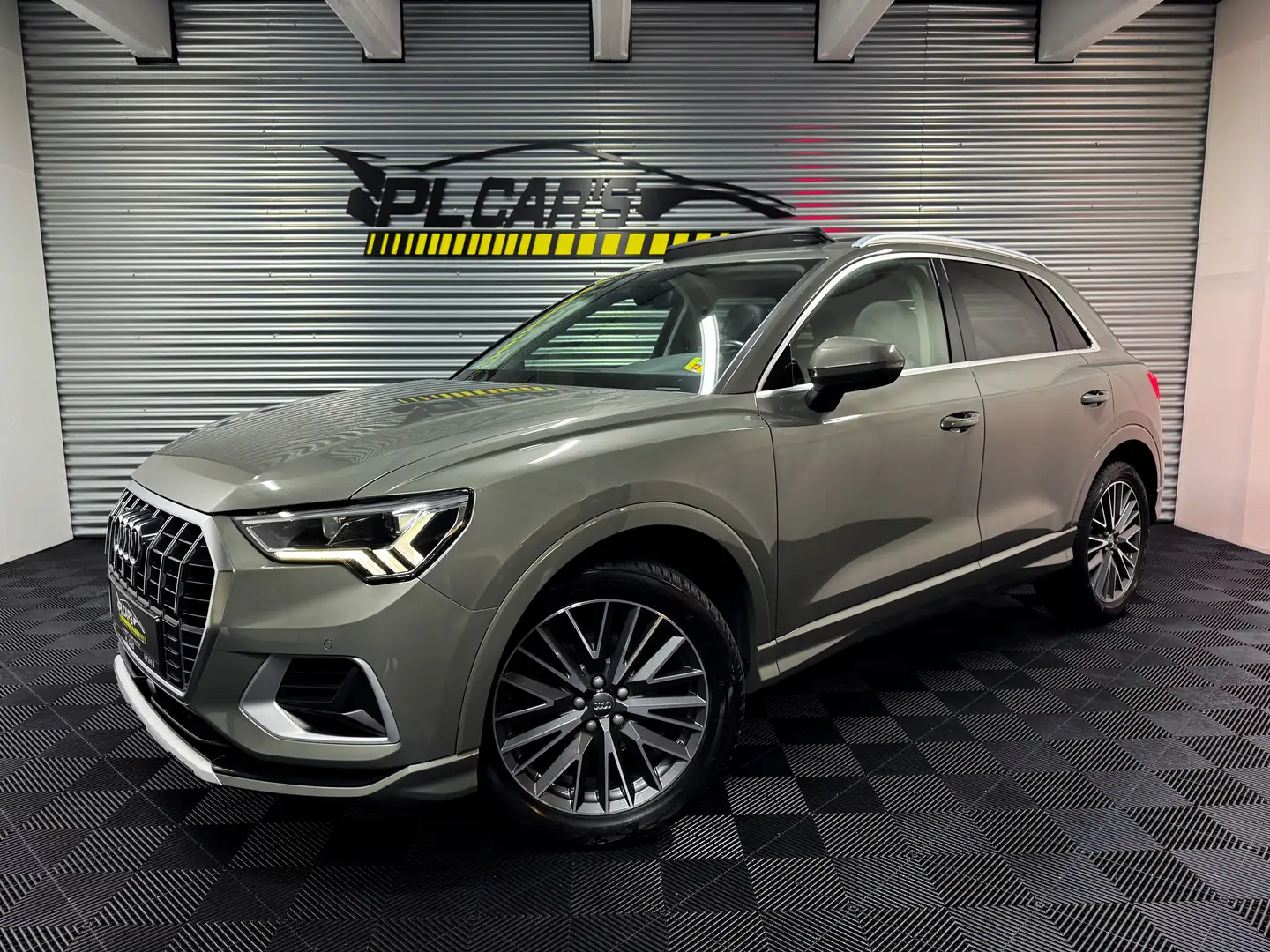 Audi Q3 Q3 35 TFSI S line S tronic | TOIT PANO | GARANTIE - 2