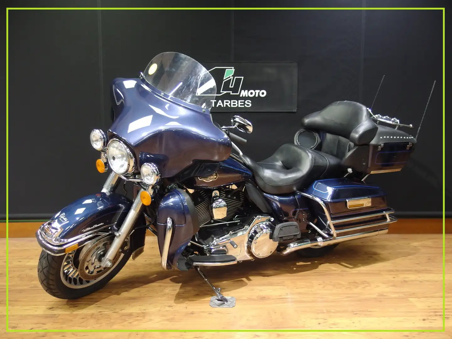 Harley-Davidson Ultra Classic Bleu - 2