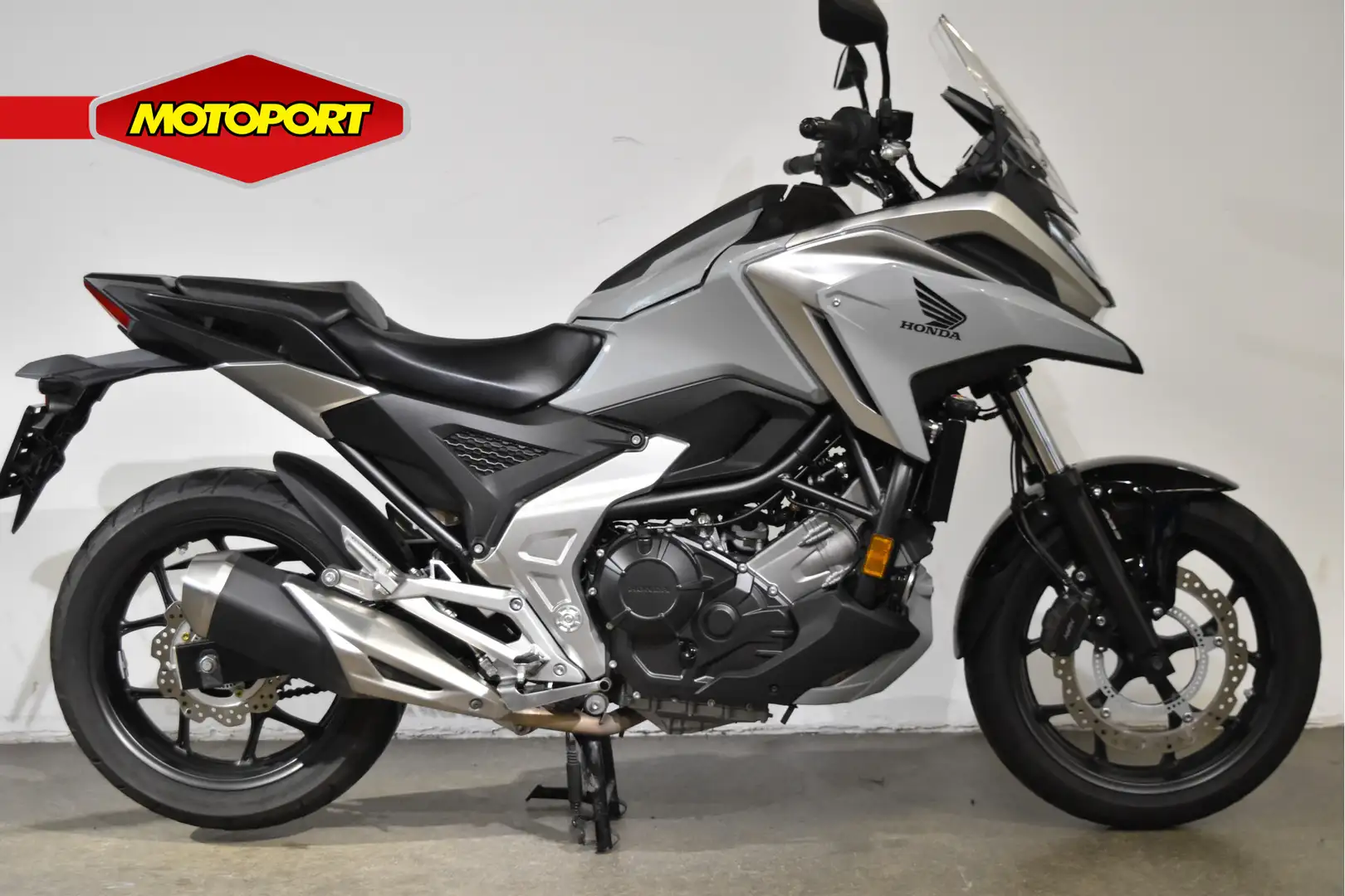 Honda NC 750 X C-ABS - 1
