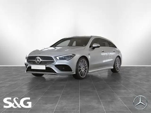 Mercedes-Benz CLA 250 e AMG AHK+DISTRO+LED+19"