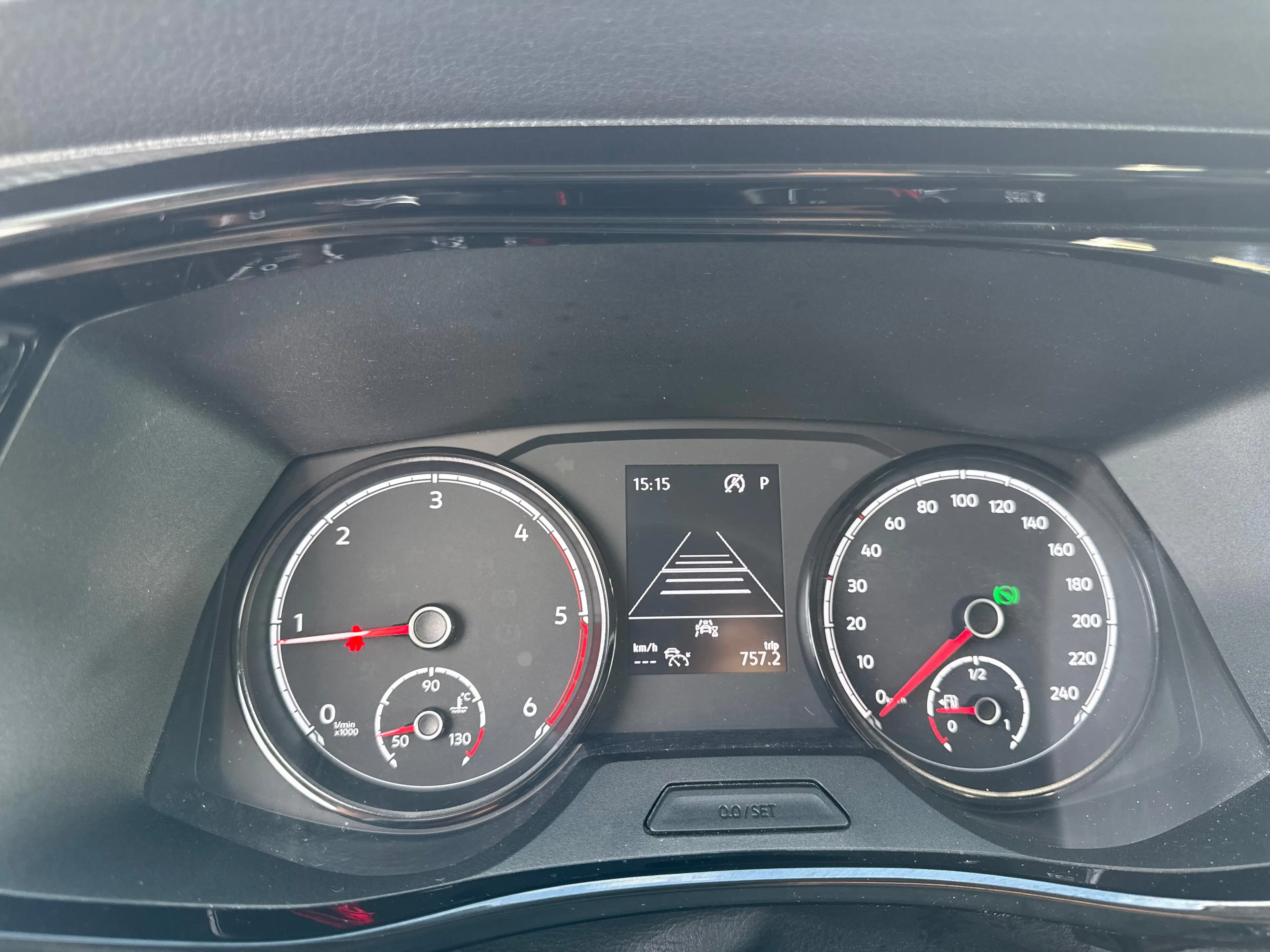 Volkswagen T6.1 Multivan 4MOTION/Standheizung/Climatronic/AHK/DrehsitzVorne/Multiflexboard — photo 13