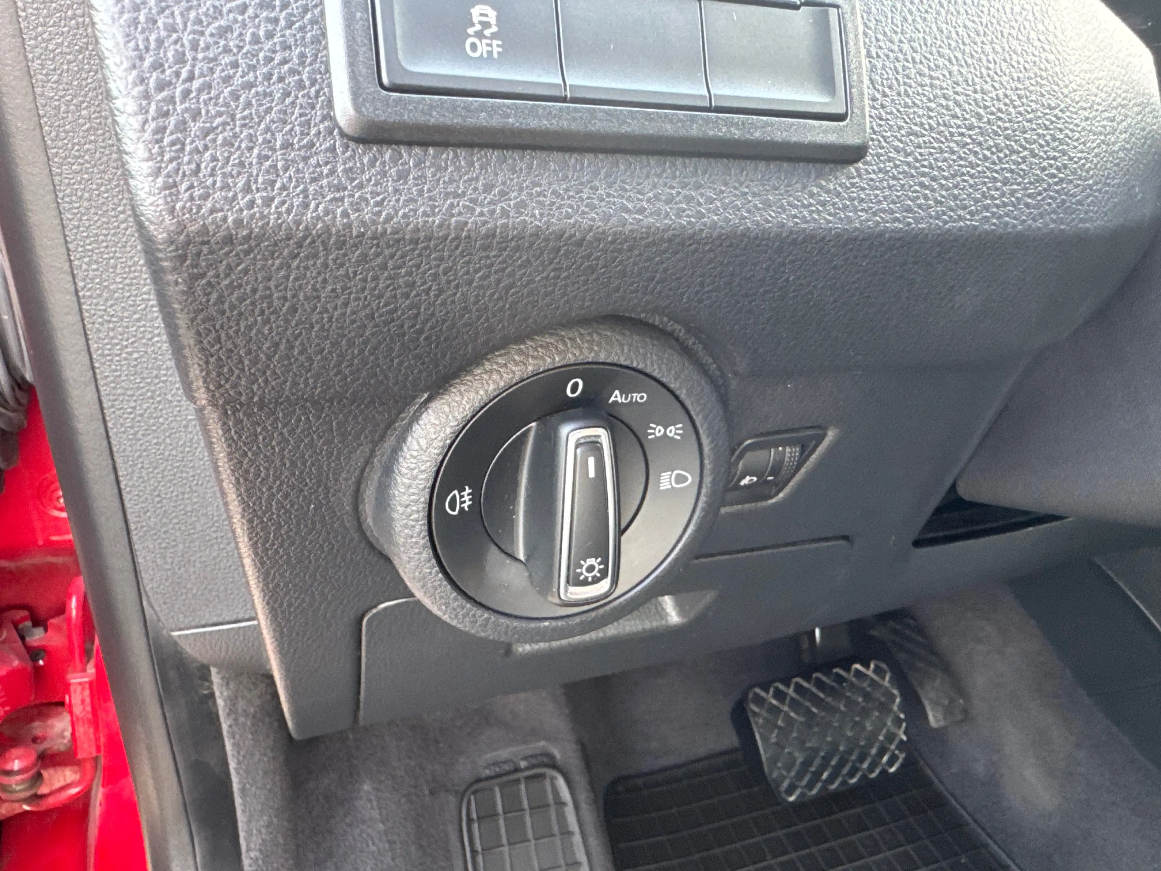 Volkswagen T6.1 Multivan 4MOTION/Standheizung/Climatronic/AHK/DrehsitzVorne/Multiflexboard — photo 9