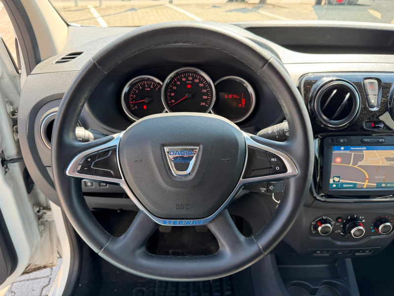 Dacia Dokker Stepway Plus MJ21*1.Hand,AHK,PDC,RFK — photo 11