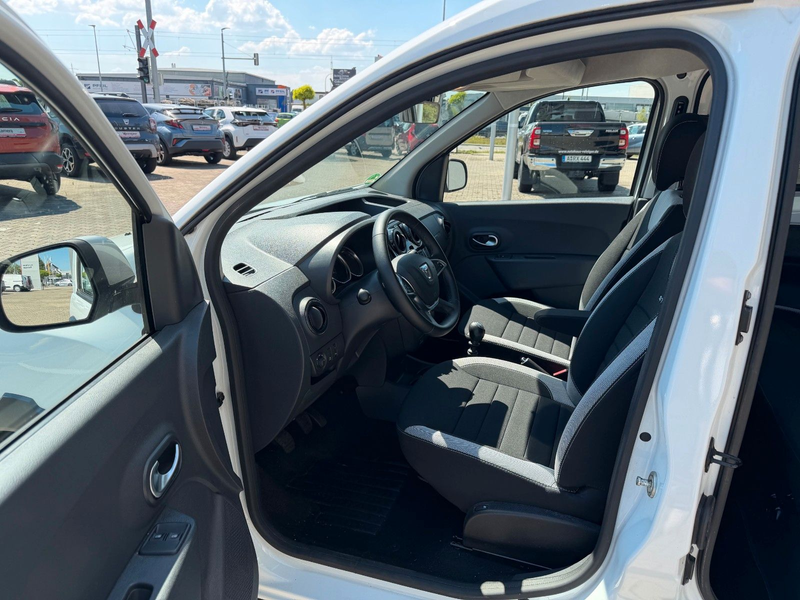 Dacia Dokker Stepway Plus MJ21*1.Hand,AHK,PDC,RFK — photo 9