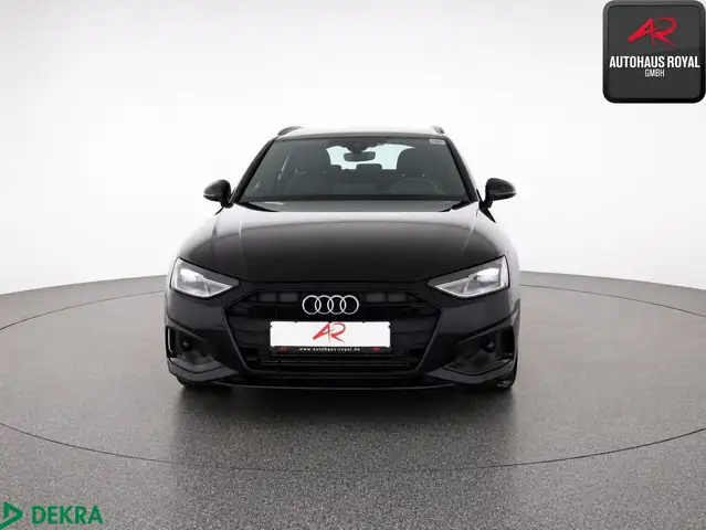 Audi A4 view 8