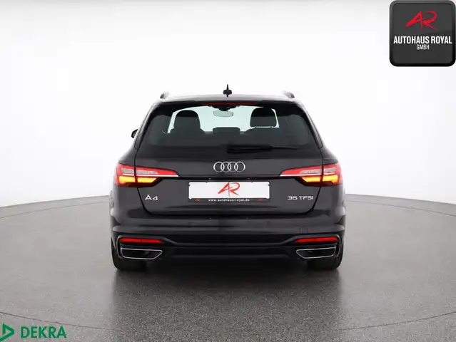 Audi A4 view 4