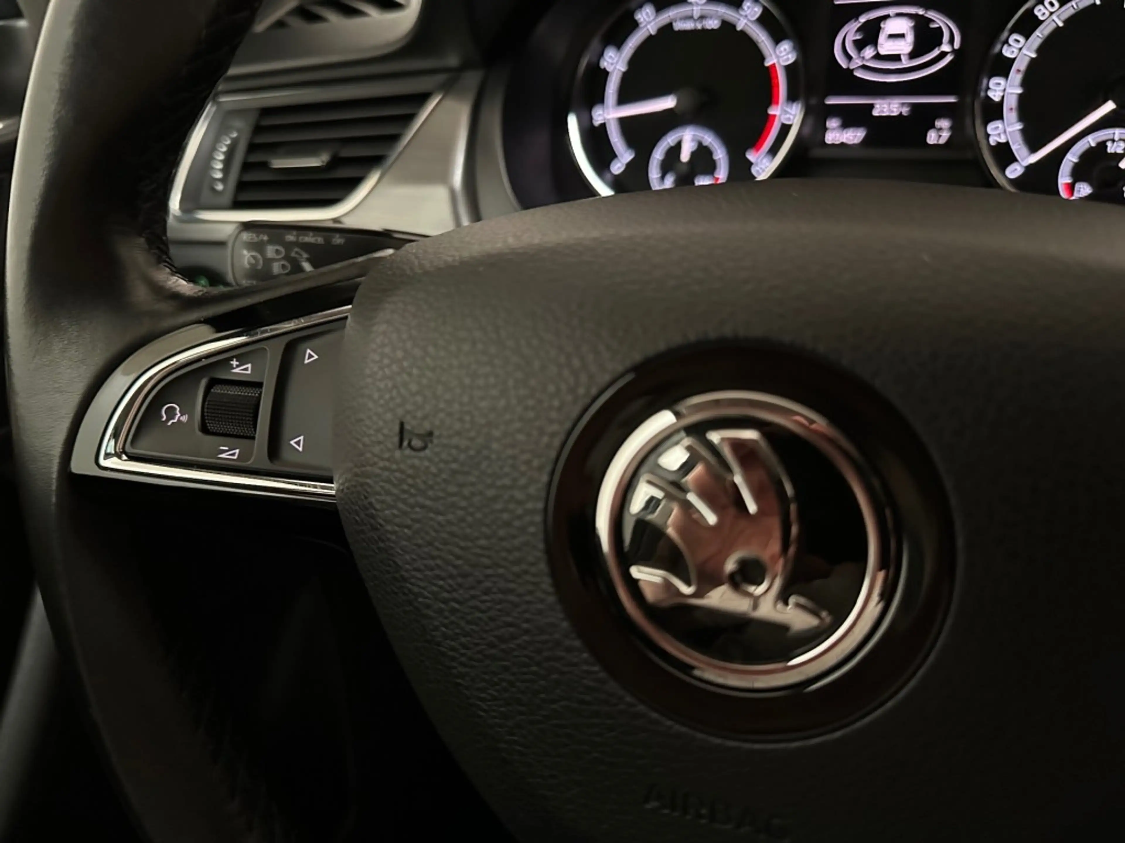 Skoda Rapid/Spaceback 1.0 TSI GREENTECH CLEVER ECC STOELVERW. — photo 36