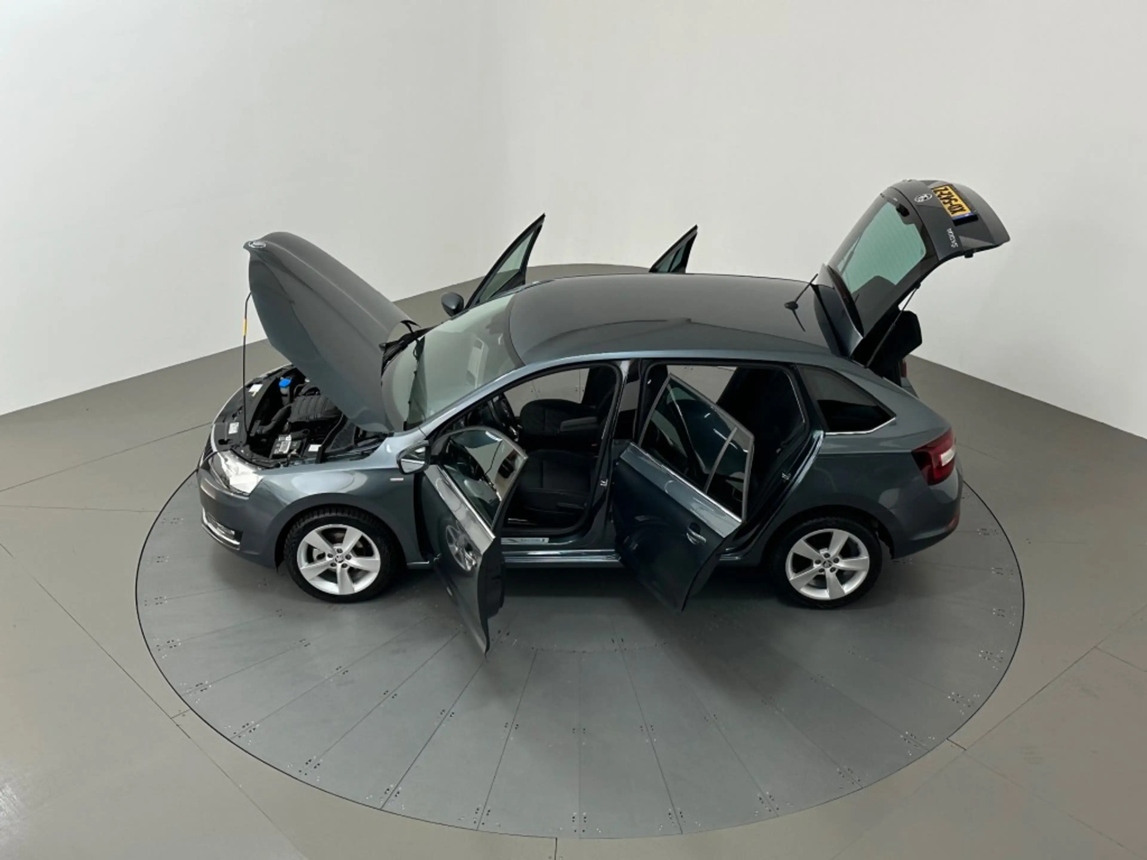 Skoda Rapid/Spaceback 1.0 TSI GREENTECH CLEVER ECC STOELVERW. — photo 8