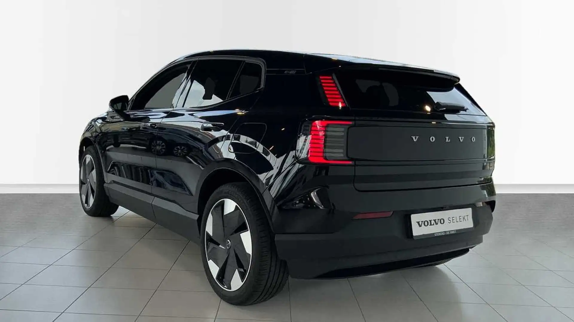 Volvo EX30 Plus, Single Motor Extended Range, Elektrisch + Pa Noir - 2