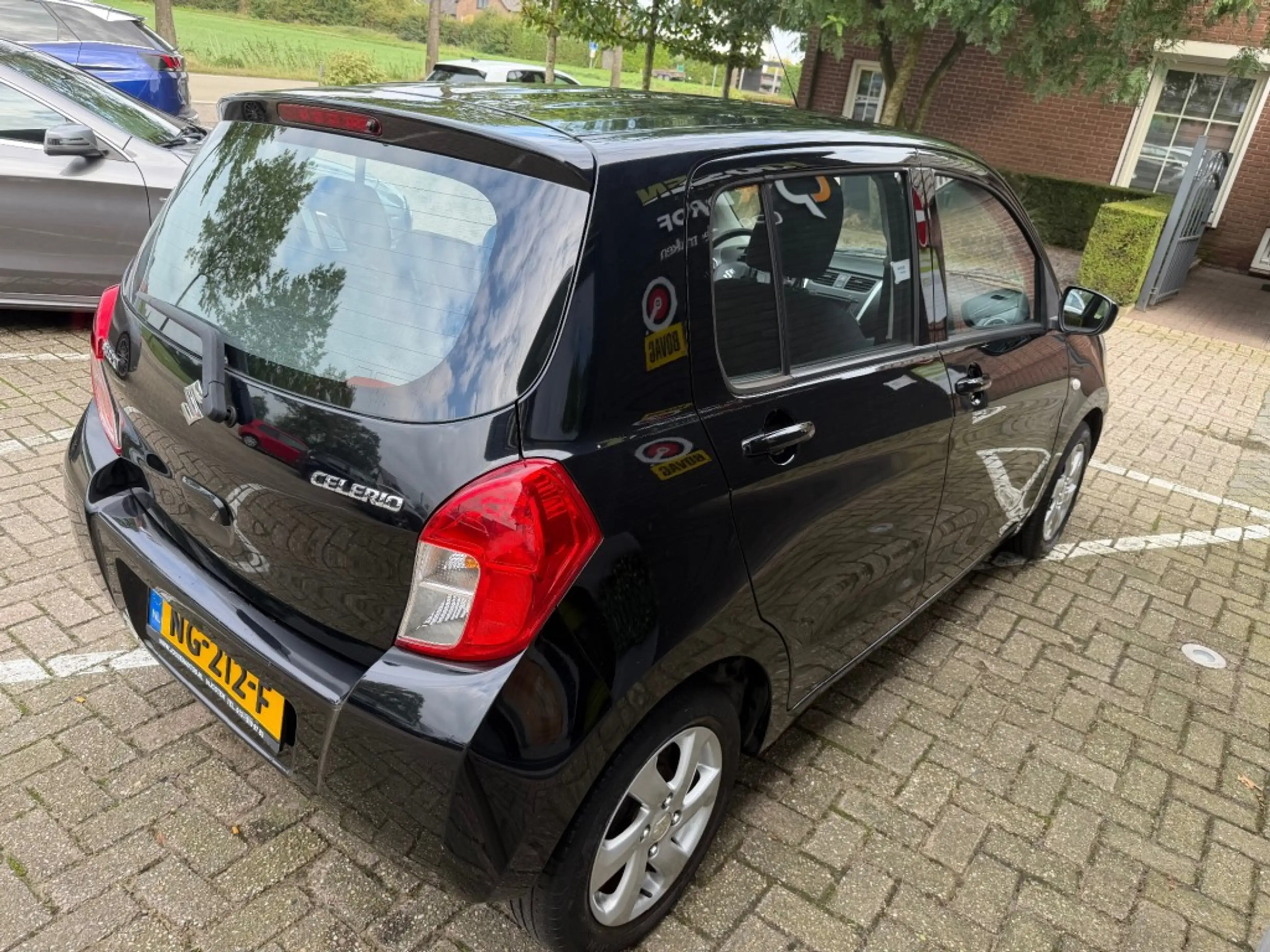 Suzuki Celerio 1.0 EXCLUSIVE — photo 10