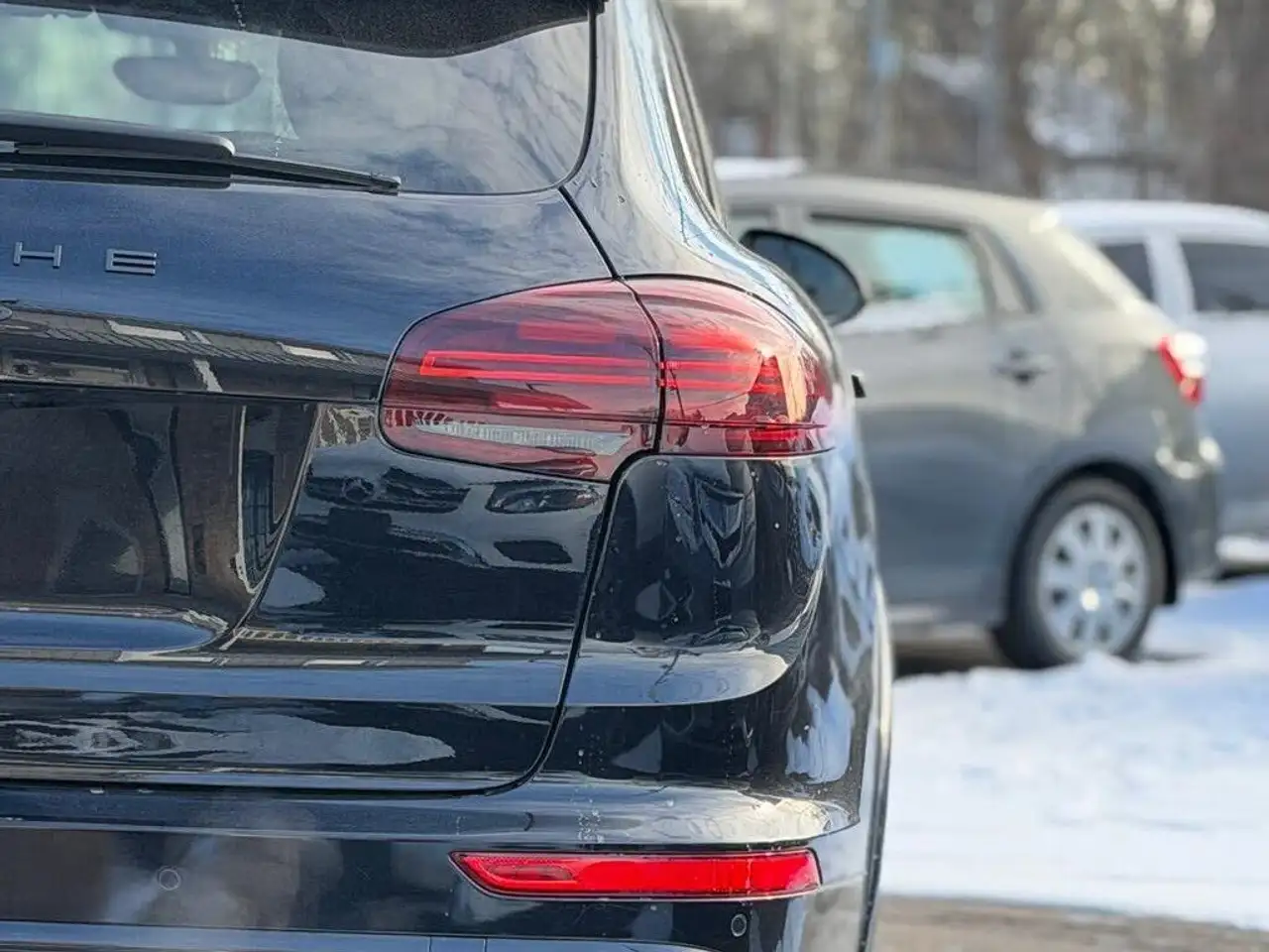 Porsche Cayenne снимка Porsche Cayenne