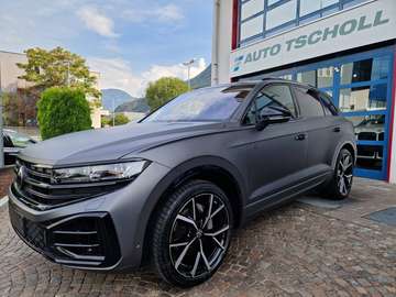 3.0 V6 TSI 340Cv 4Motion R-Line Black-Style Matrix-IQ-Light ACC AWS Air-Suspenssion 360° 22" Head-Up Dynaudio SoftClose6e