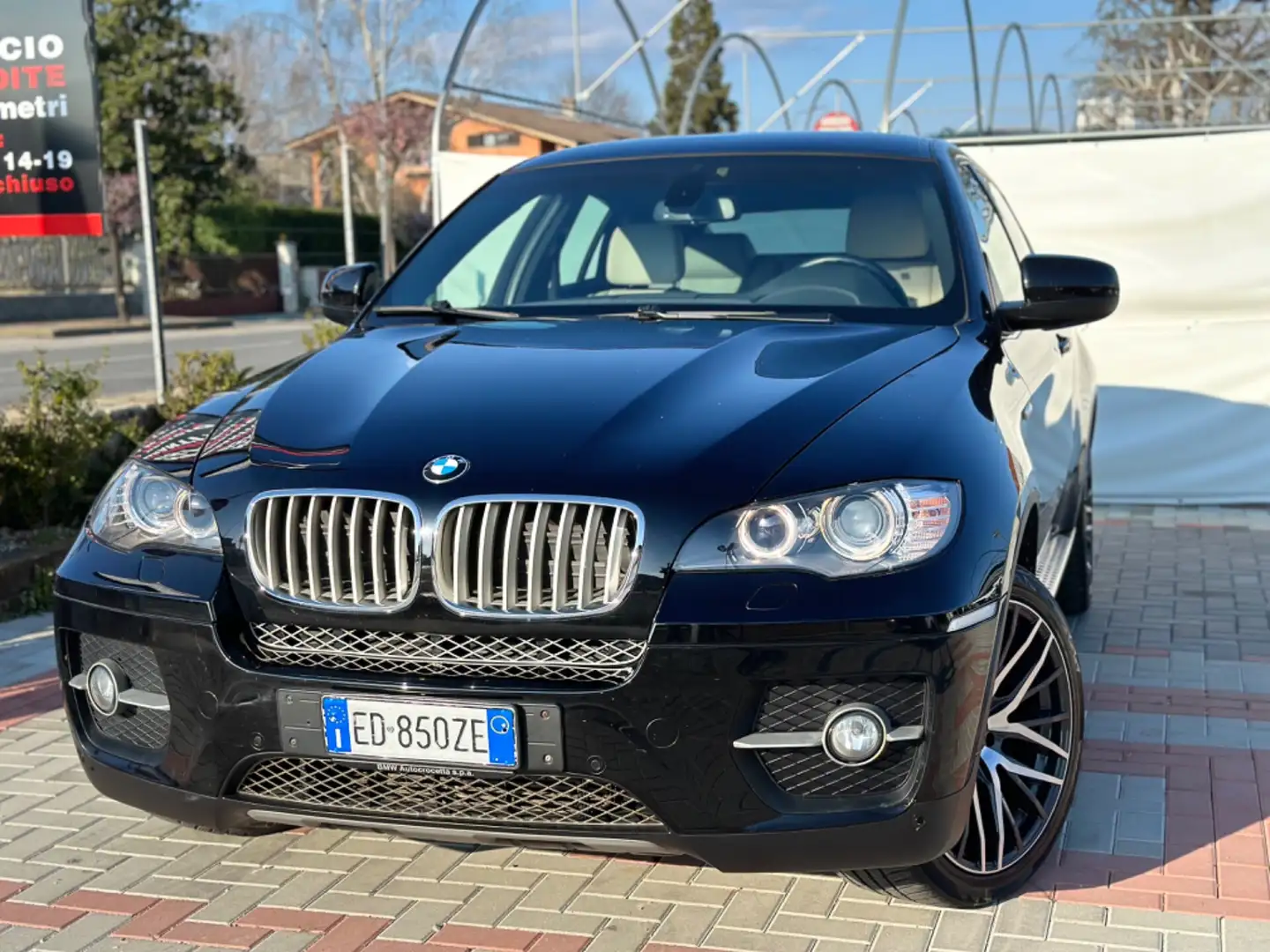 BMW X6 xDrive40d Futura Nero - 1