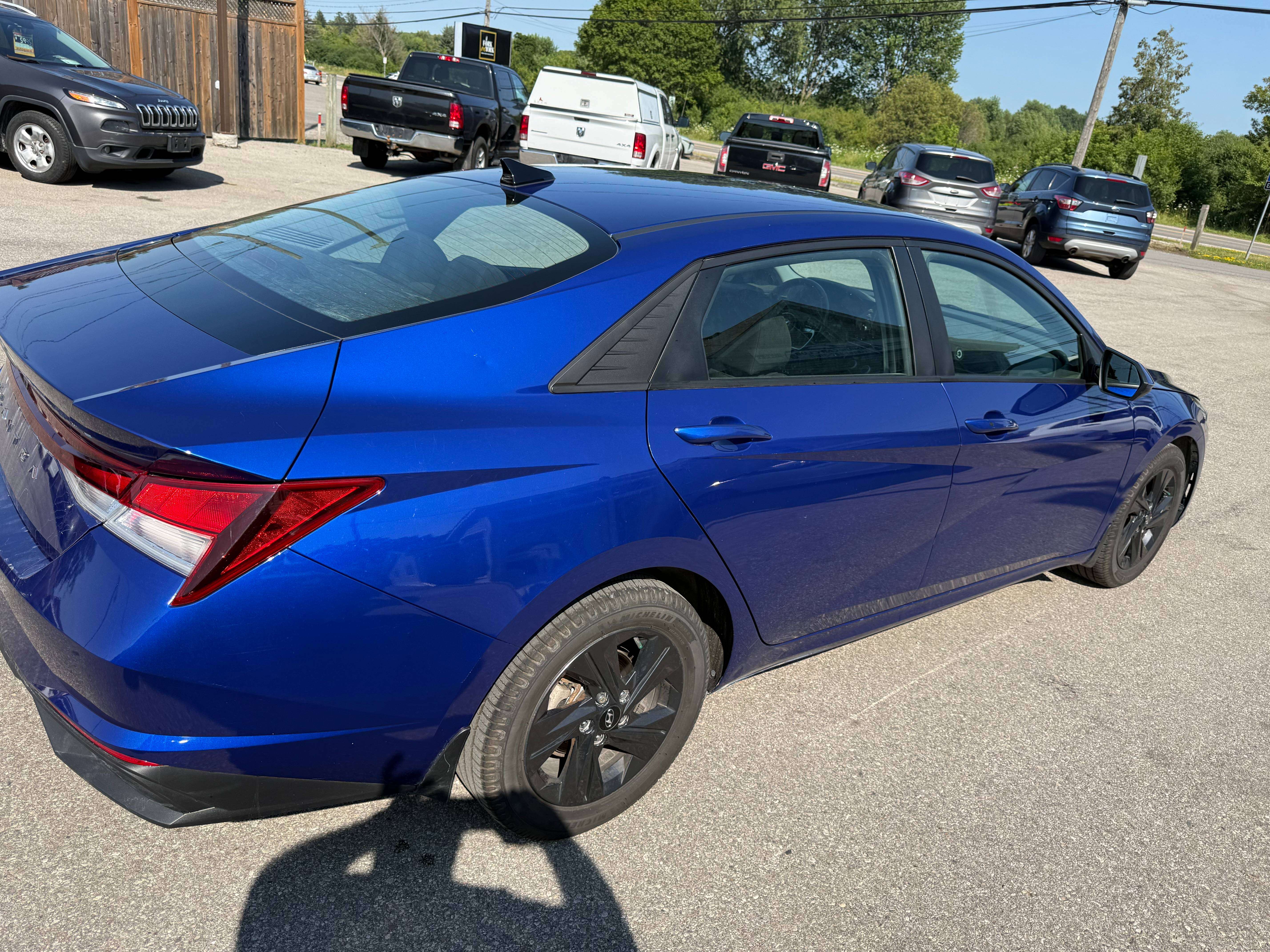 2022 Hyundai Elantra Preferred/Comes Certified/Ciean Carfax — снимка 1