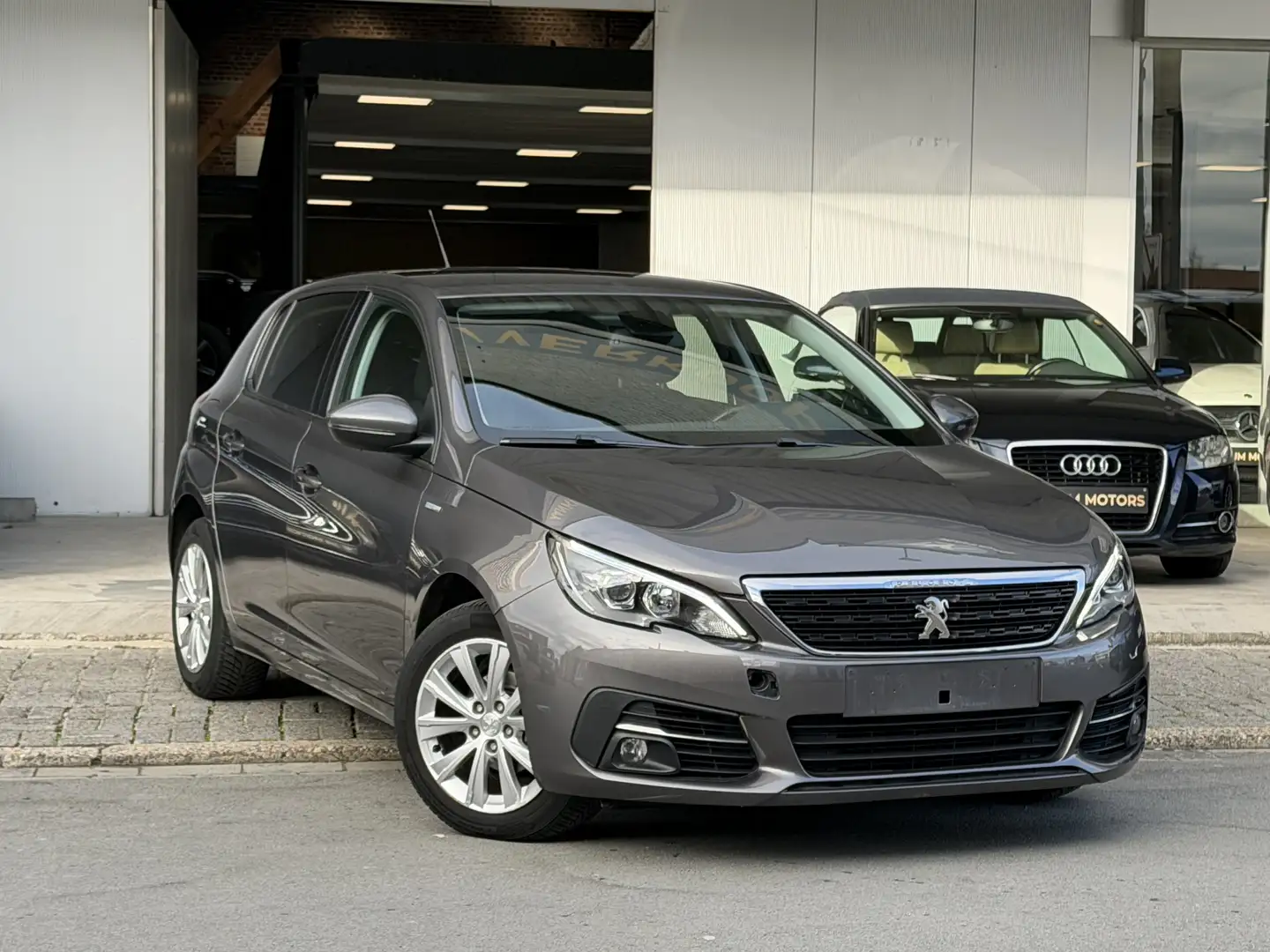 Peugeot 308 1.6 BlueHDi | Navi | CarPass | 2019 Gris - 2