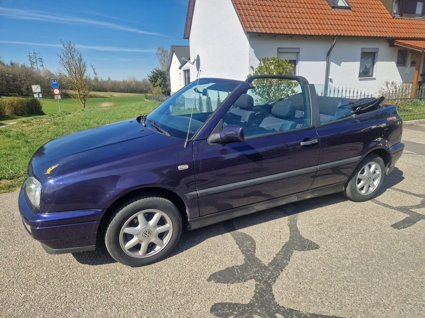 Volkswagen Golf Cabriolet Golf Cabrio 1.8 Rolling Stones Collection Blue - 1