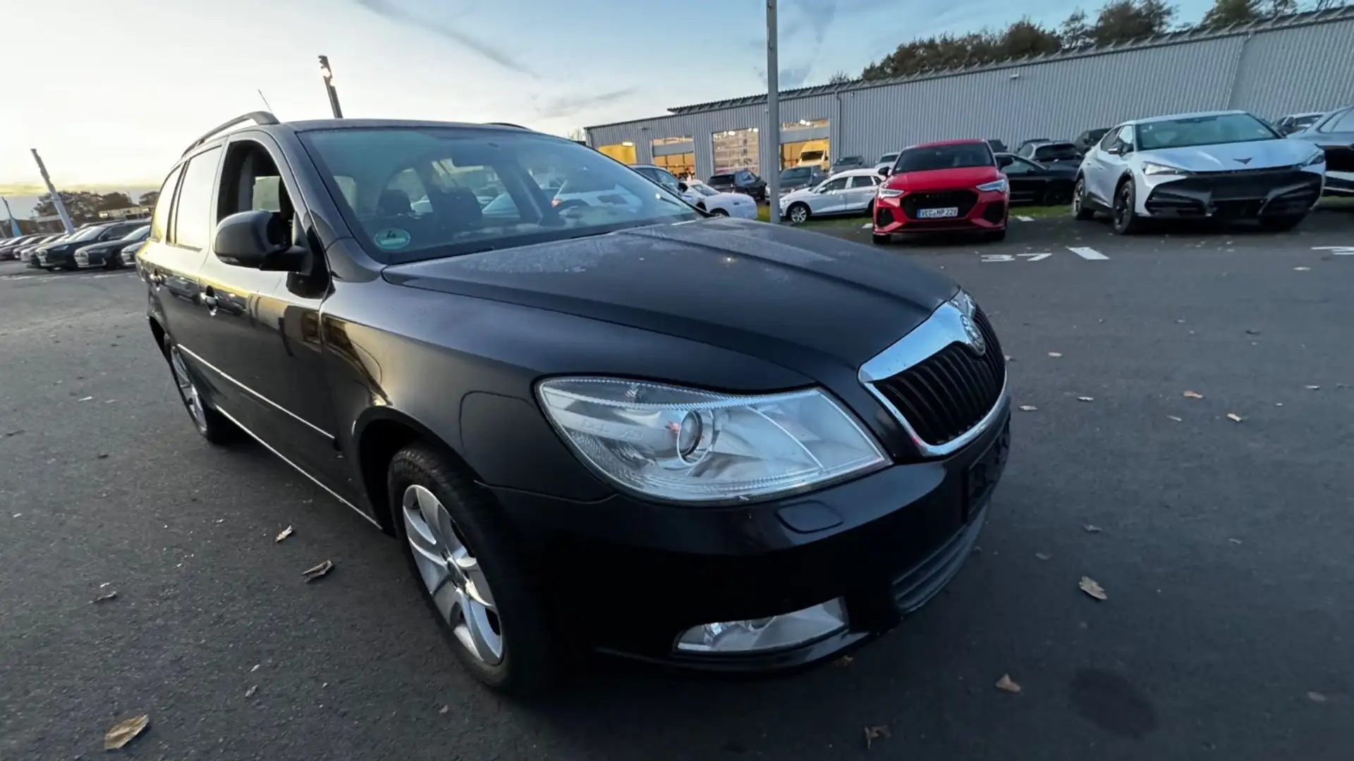 Skoda Octavia Kb Eleg.Autom.wie 100tsd!ERST LESEN! FP!! Schwarz - 2