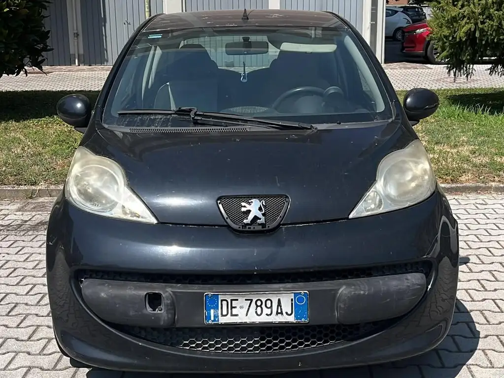 Peugeot 107 2007 из Европы — купить под ключ