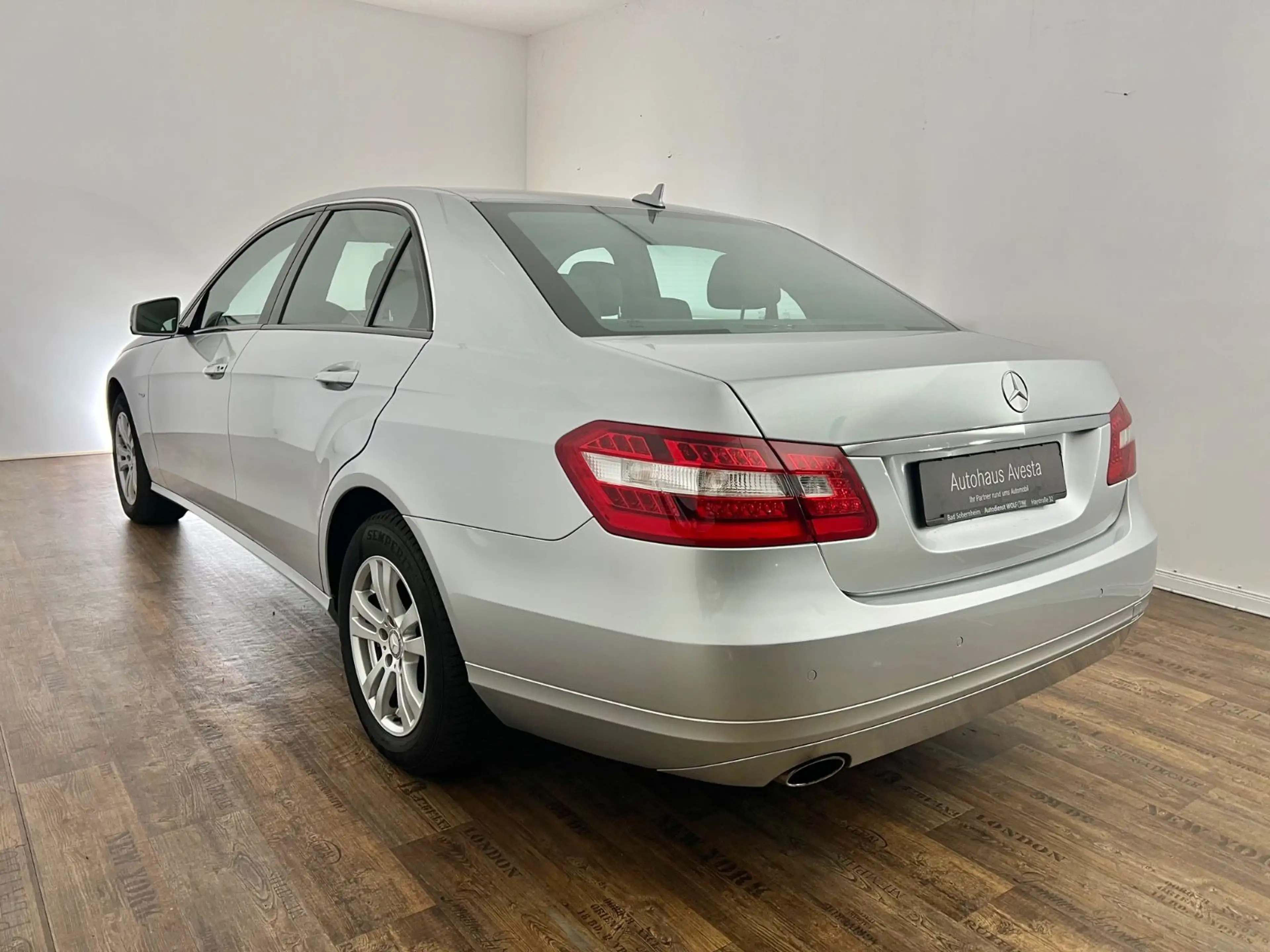 Mercedes-Benz E 250 CGI BE /205PS/ NUR 69.tKM / GARANTIE — photo 4