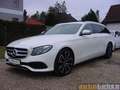 Mercedes-Benz E 220 d T AVANTG AUT,LED,NAVI,TW-A,KAM,SHZ,eHK,MB-SH! Blanc - thumbnail 1