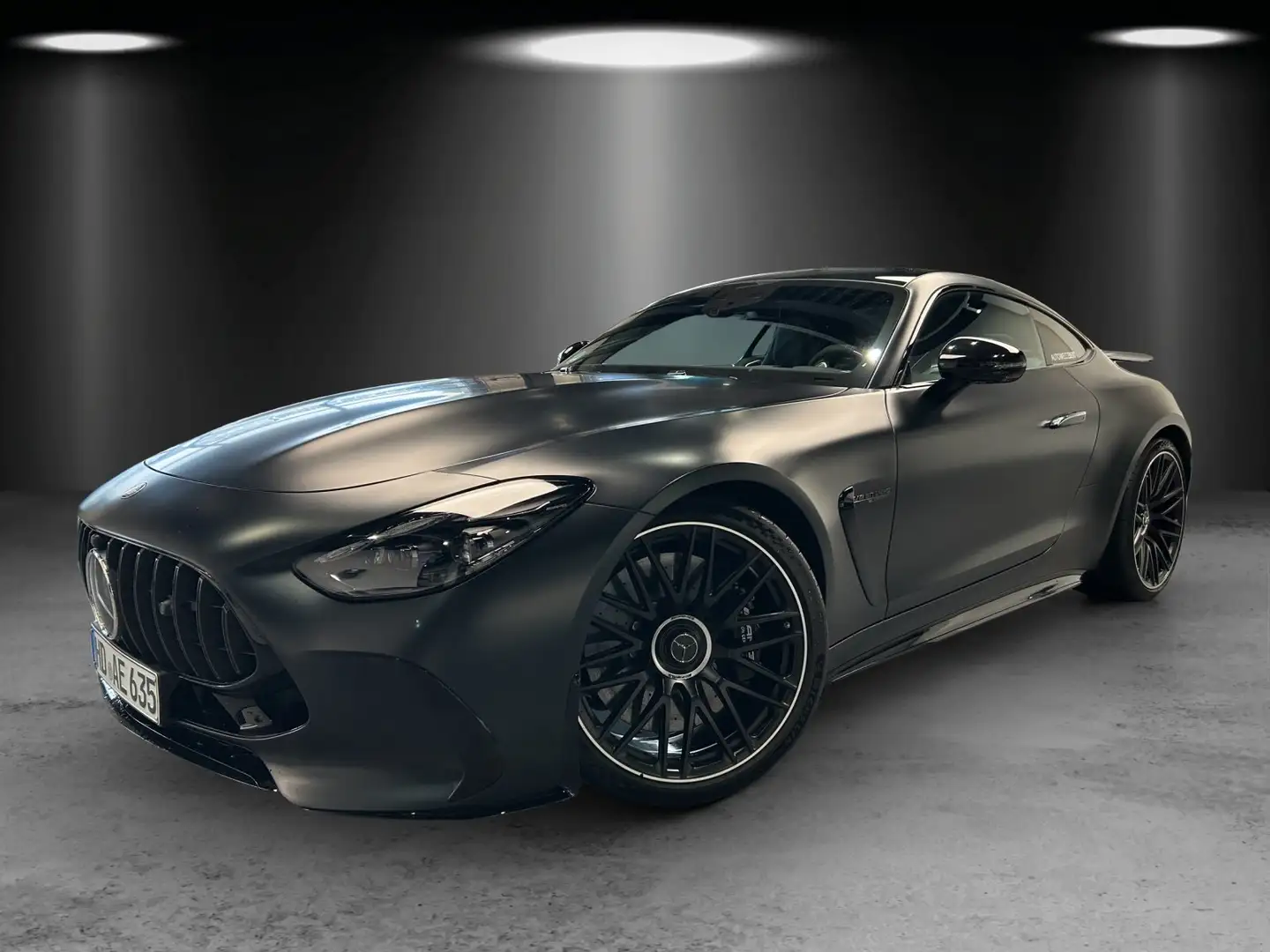 Mercedes-Benz AMG GT 63 4M+ DYNAMIC PLUS+Carbon+HeadUp+Pano Schwarz - 1