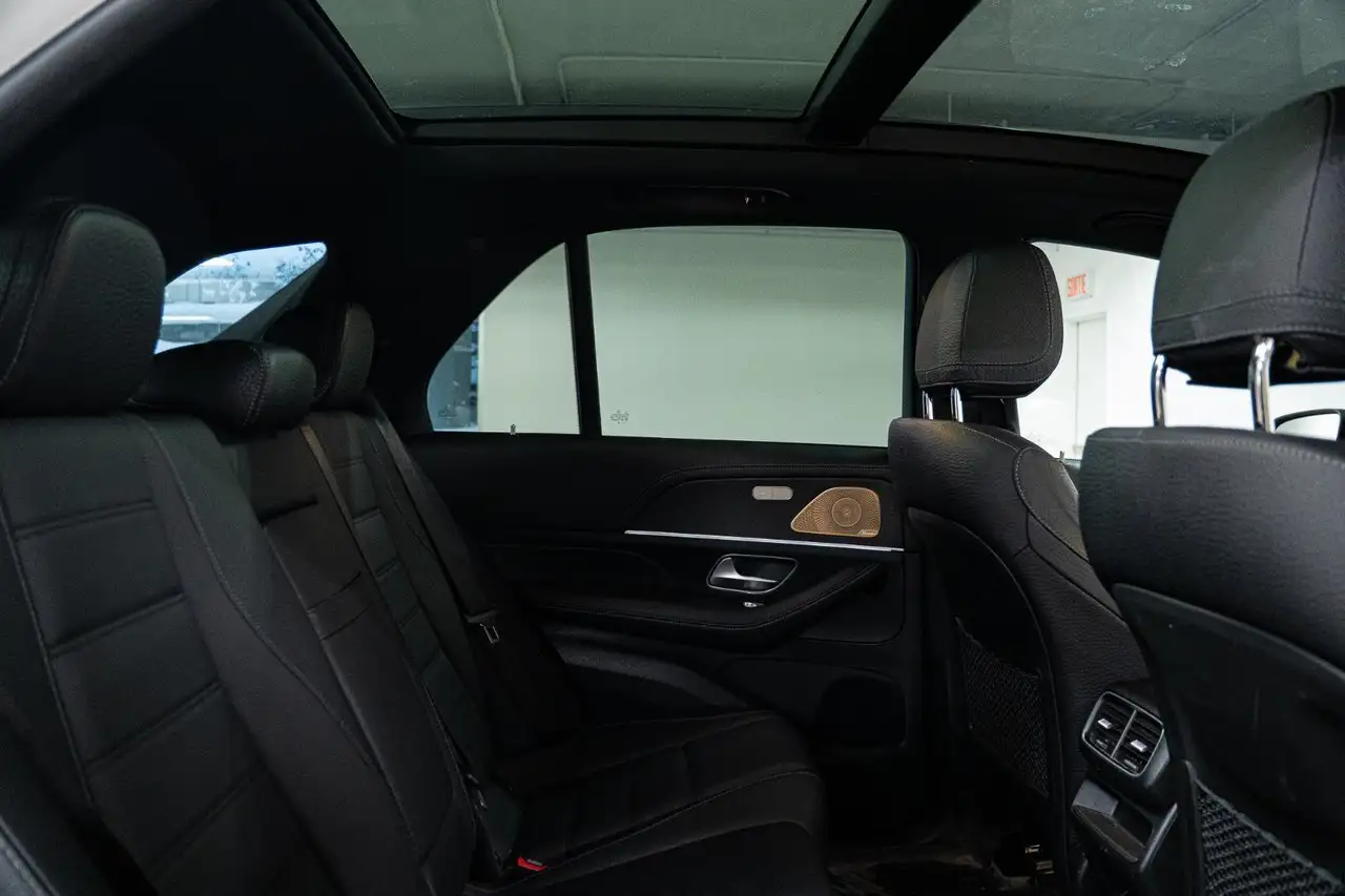 Mercedes-Benz GLE снимка Mercedes-Benz GLE