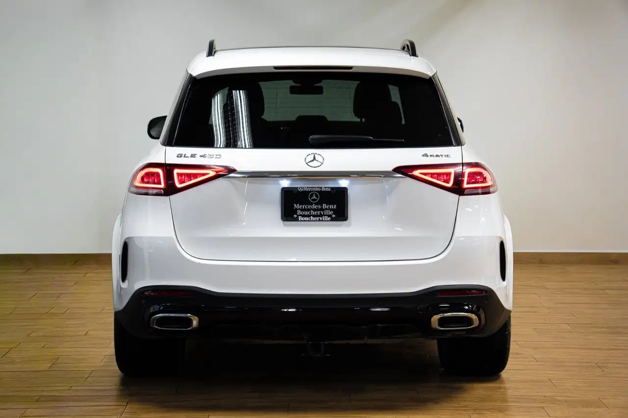Mercedes-Benz GLE снимка Mercedes-Benz GLE