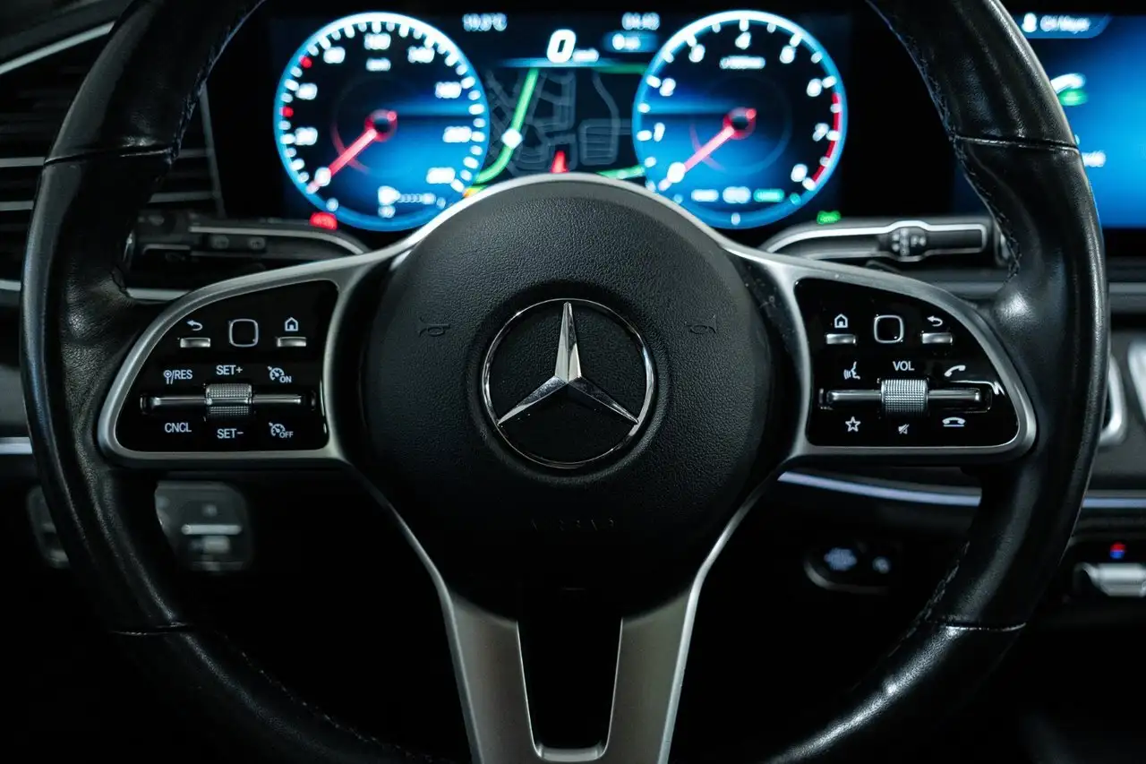 Mercedes-Benz GLE снимка Mercedes-Benz GLE