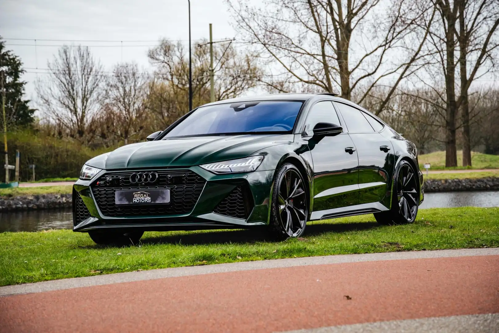 Audi RS7 | Full Options | Ceramic | Exclusive Colour Зелений - 2