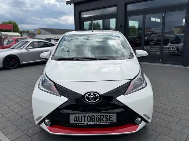 Toyota Aygo view 2