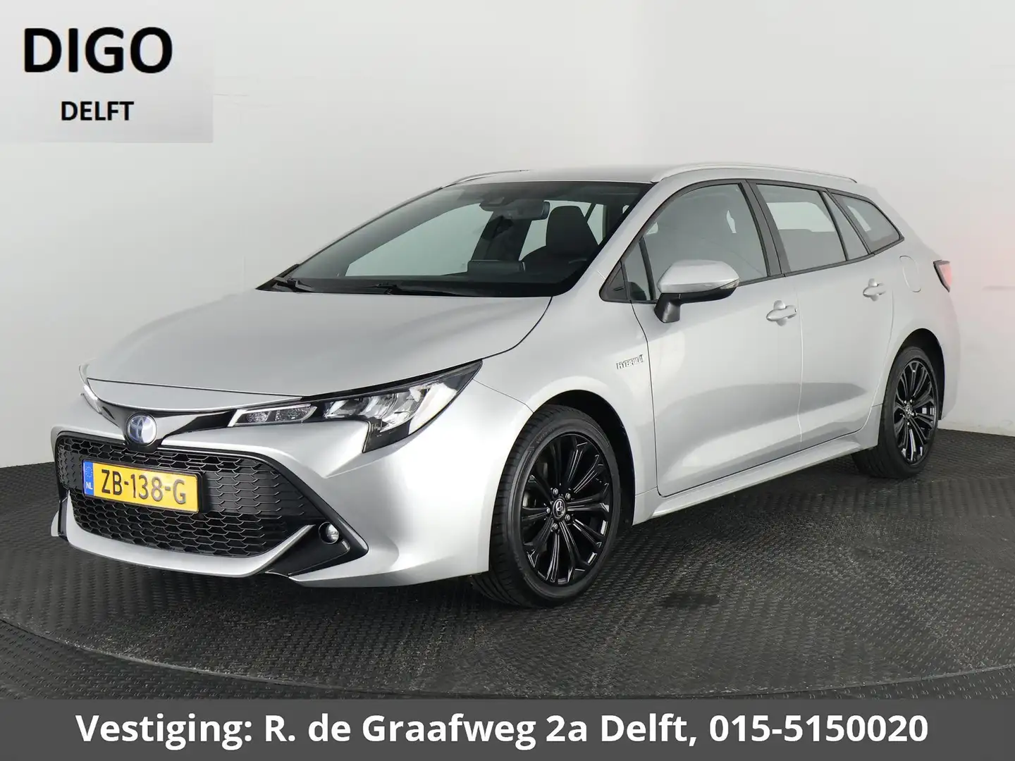 Toyota Corolla Touring Sports 1.8 Hybrid First Edition | Apple Ca Gris - 1