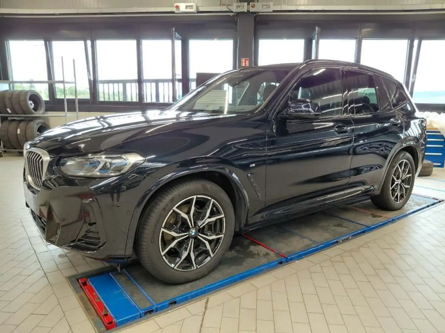 BMW X3 xDrive 30d M-Sport*Innovation*LASER*AHK*LEDER*HUD* Noir - 1