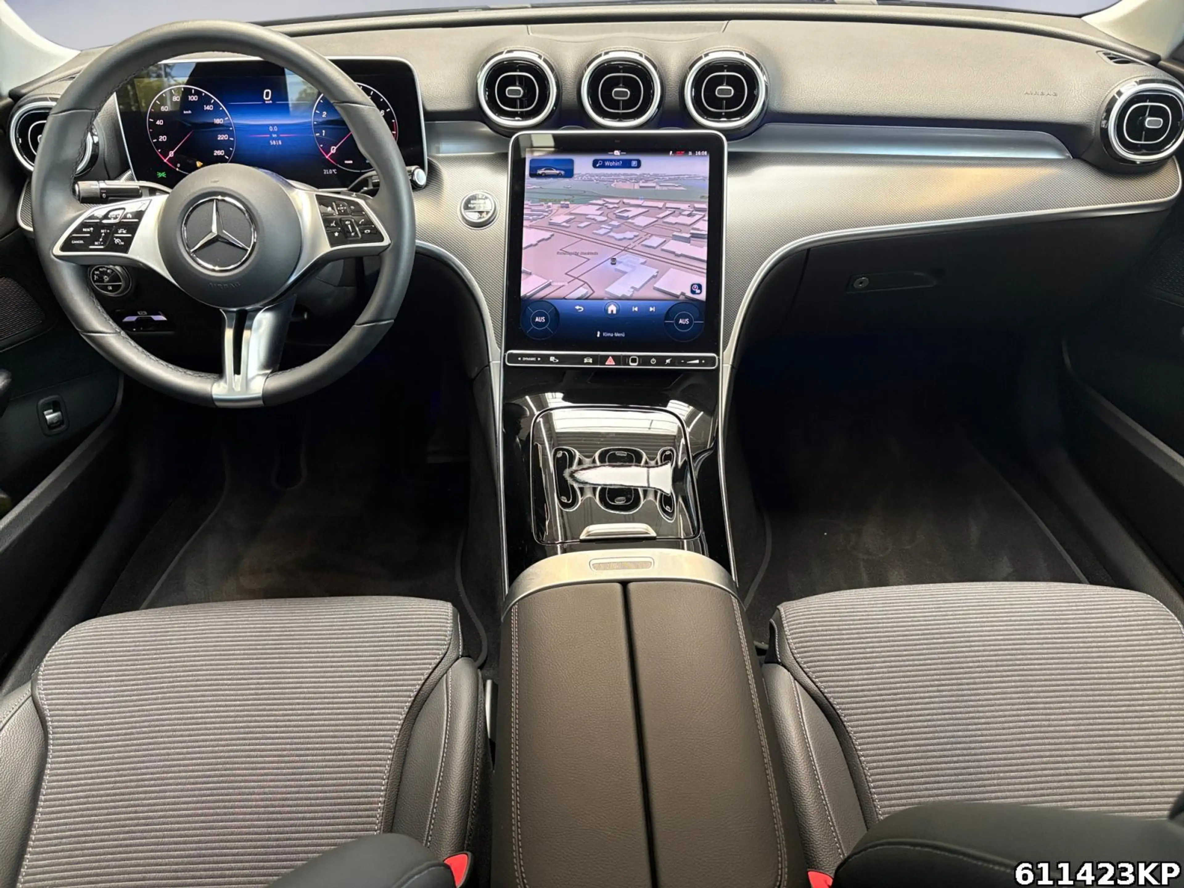 Mercedes-Benz C 180 Avantgarde Digital-Light 360° CarPlay Totw — photo 8